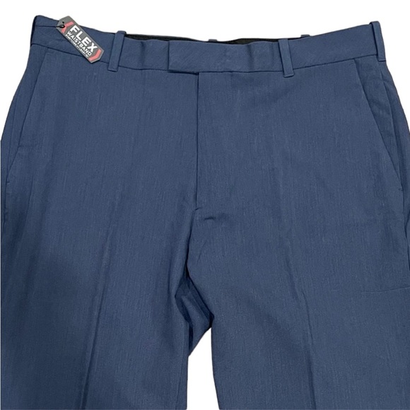 Van Heusen Pants - Picture 4 of 7